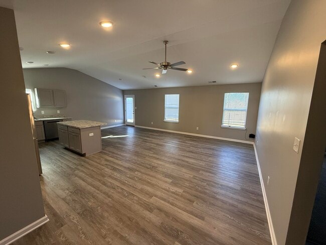 Building Photo - 177 Landry Ln