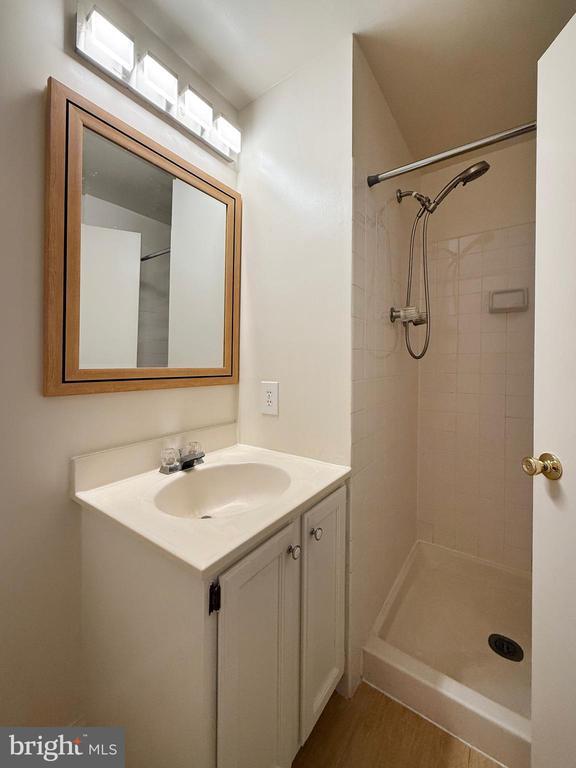 Building Photo - 10240 Arizona Cir