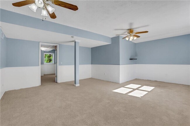 Building Photo - 4684 Ben Hill Dr