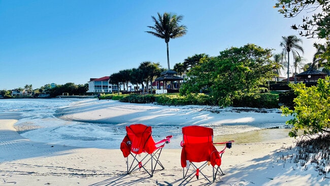 Building Photo - 107 Half Moon Cir