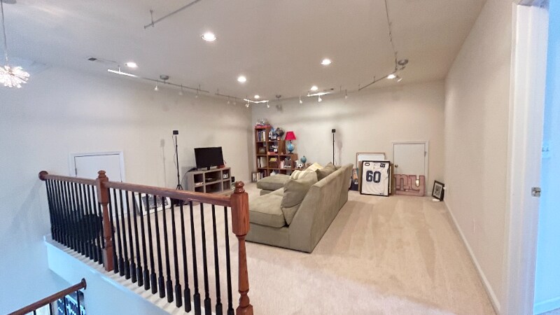 Building Photo - 12600 Morningpark Cir