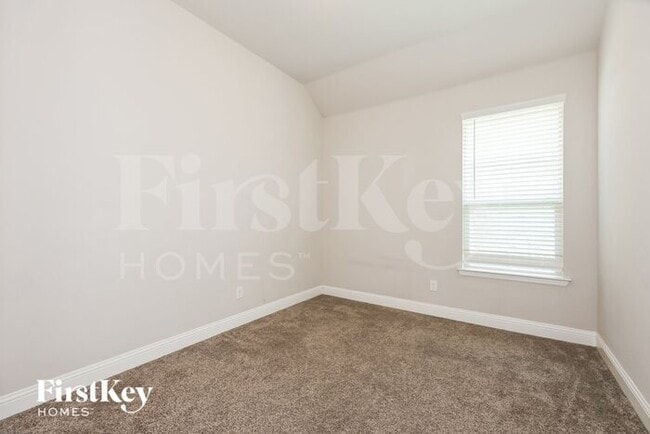 Building Photo - 14836 Complacent Way