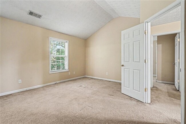 Building Photo - 375 Clairidge Ln SW