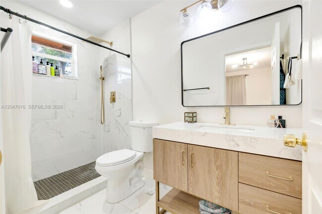 Building Photo - 6819 Sienna Club Pl