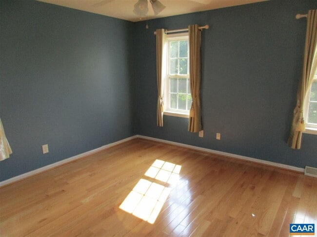 Building Photo - 3419 Turnberry Cir