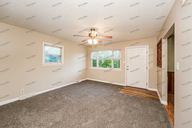 Building Photo - 401 Baldwin Rd