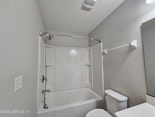 Building Photo - 144 Paradas Pl