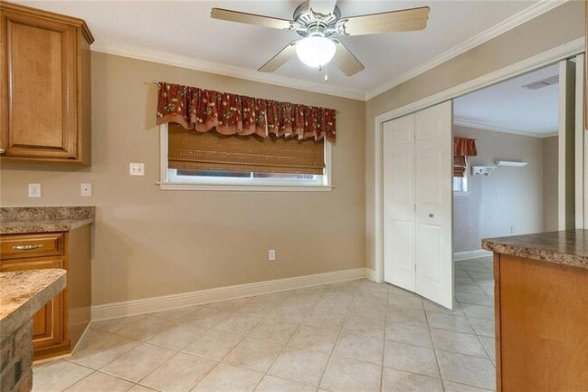 Building Photo - 4713 Ithaca St