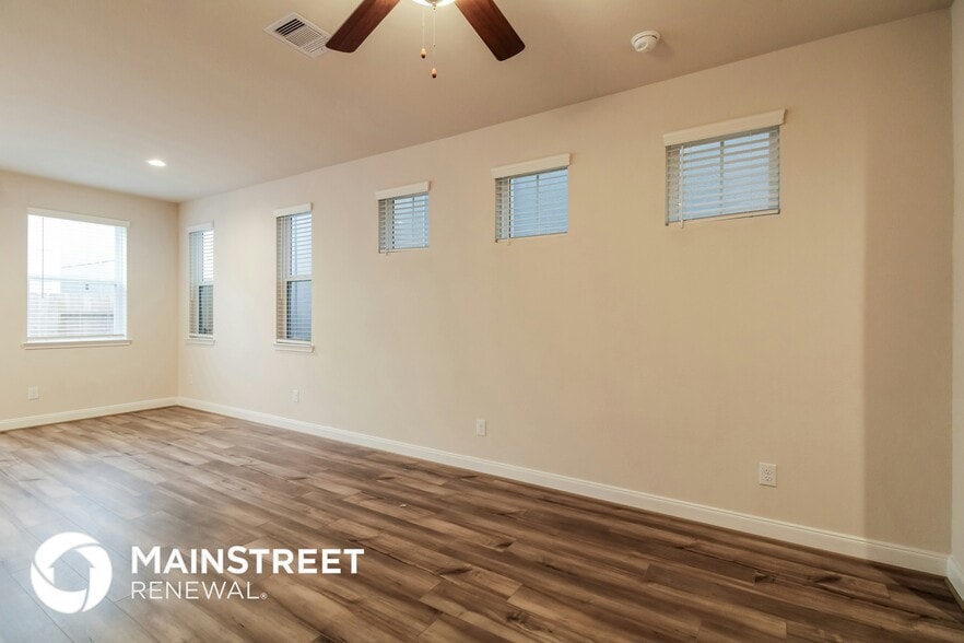 Building Photo - 9813 Falling Fern Ln