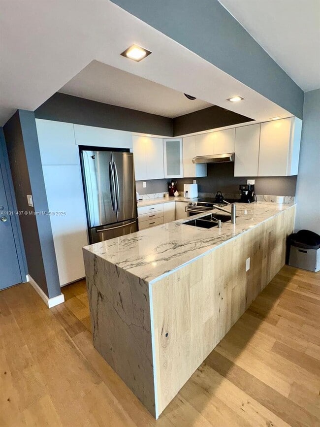 Primary Photo - 2150 Sans Souci Blvd