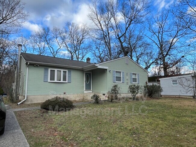 Primary Photo - 534 Pardee Blvd