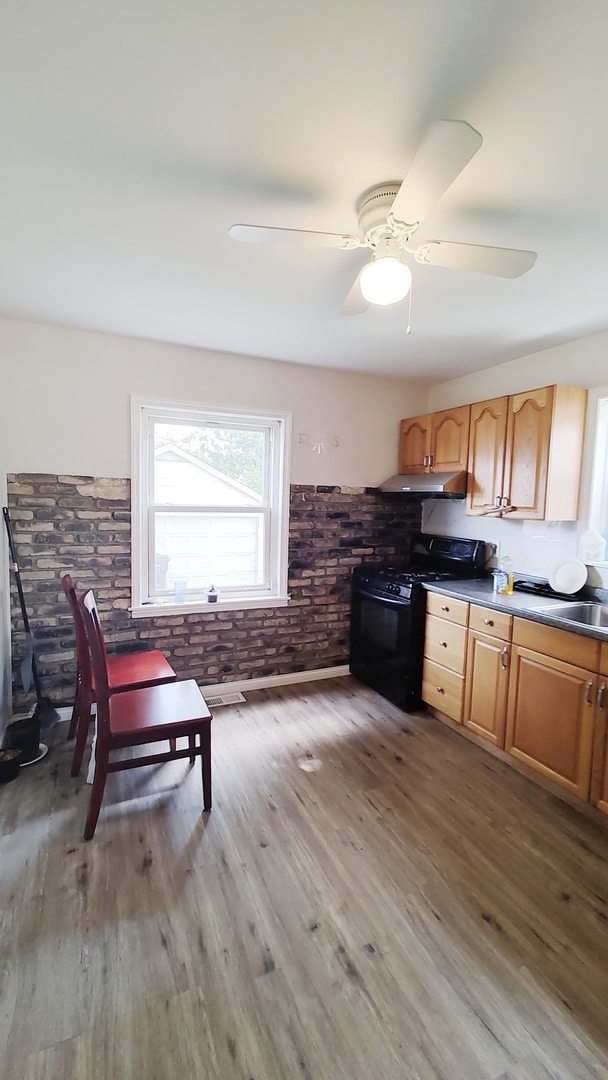 Building Photo - 6934 S Karlov Ave