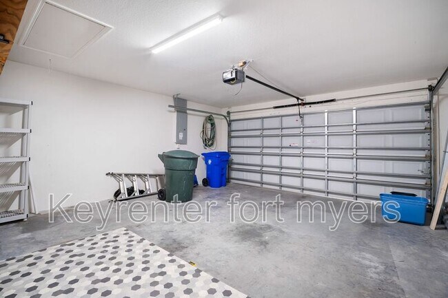 Building Photo - 3525 Arclight Ct