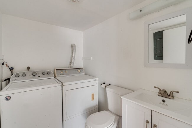 Building Photo - 732 Marley Way