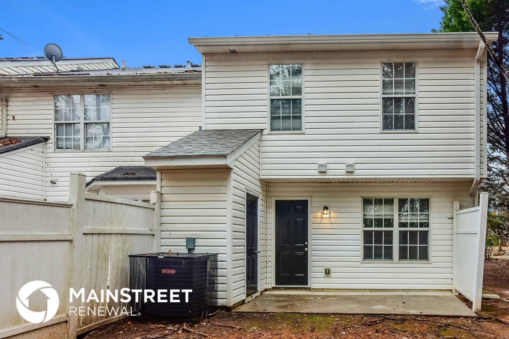 Building Photo - 5811 Strathmoor Manor Cir