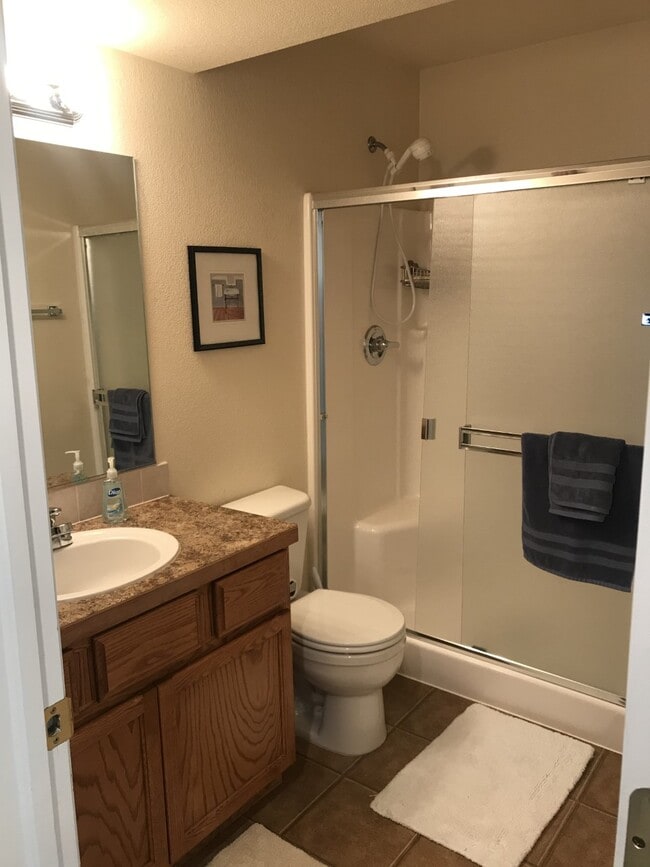 Building Photo - 138 Beacon Way