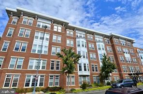 Building Photo - 1451 Belmont St NW