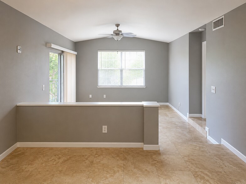 Building Photo - 1760 Palm Cove Blvd