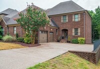Building Photo - Custom built home in a great location in B...