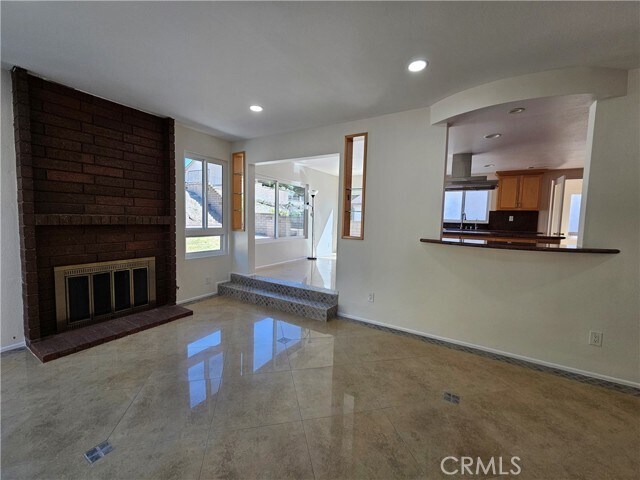 Building Photo - 1812 N Fairgreen Dr