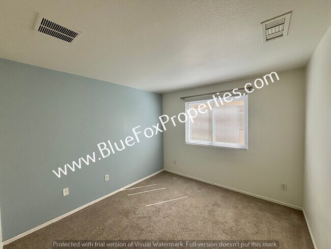 Building Photo - 6006 S Mogollon Dr
