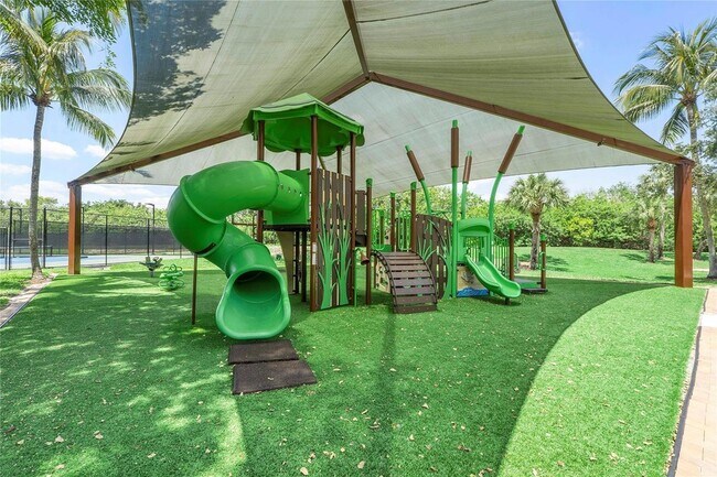 Building Photo - 8215 NW 125th Ln