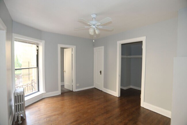 Building Photo - 4600 N Beacon St