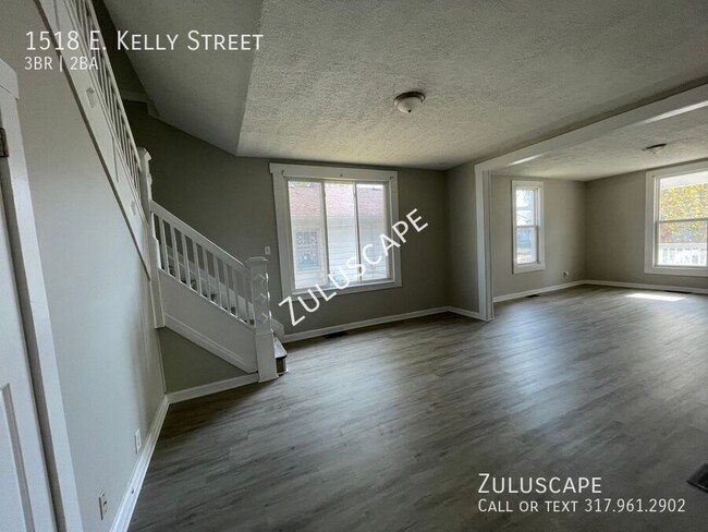 Building Photo - Half Off 1st Month Rent….1518 Kelly St. / ...