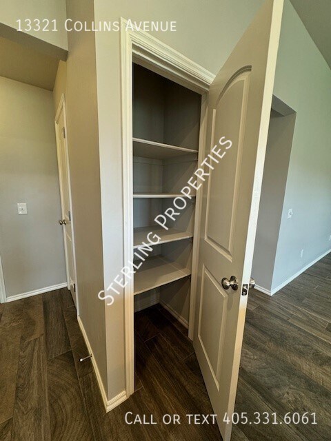 Building Photo - 13321 Collins Ave