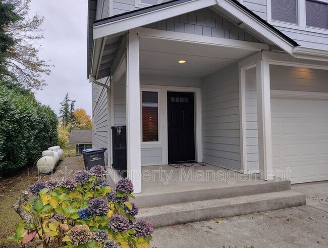 Building Photo - 10715 NE Rhody Wy