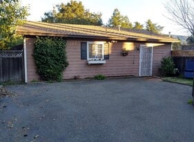 Building Photo - 15040 Los Gatos Blvd