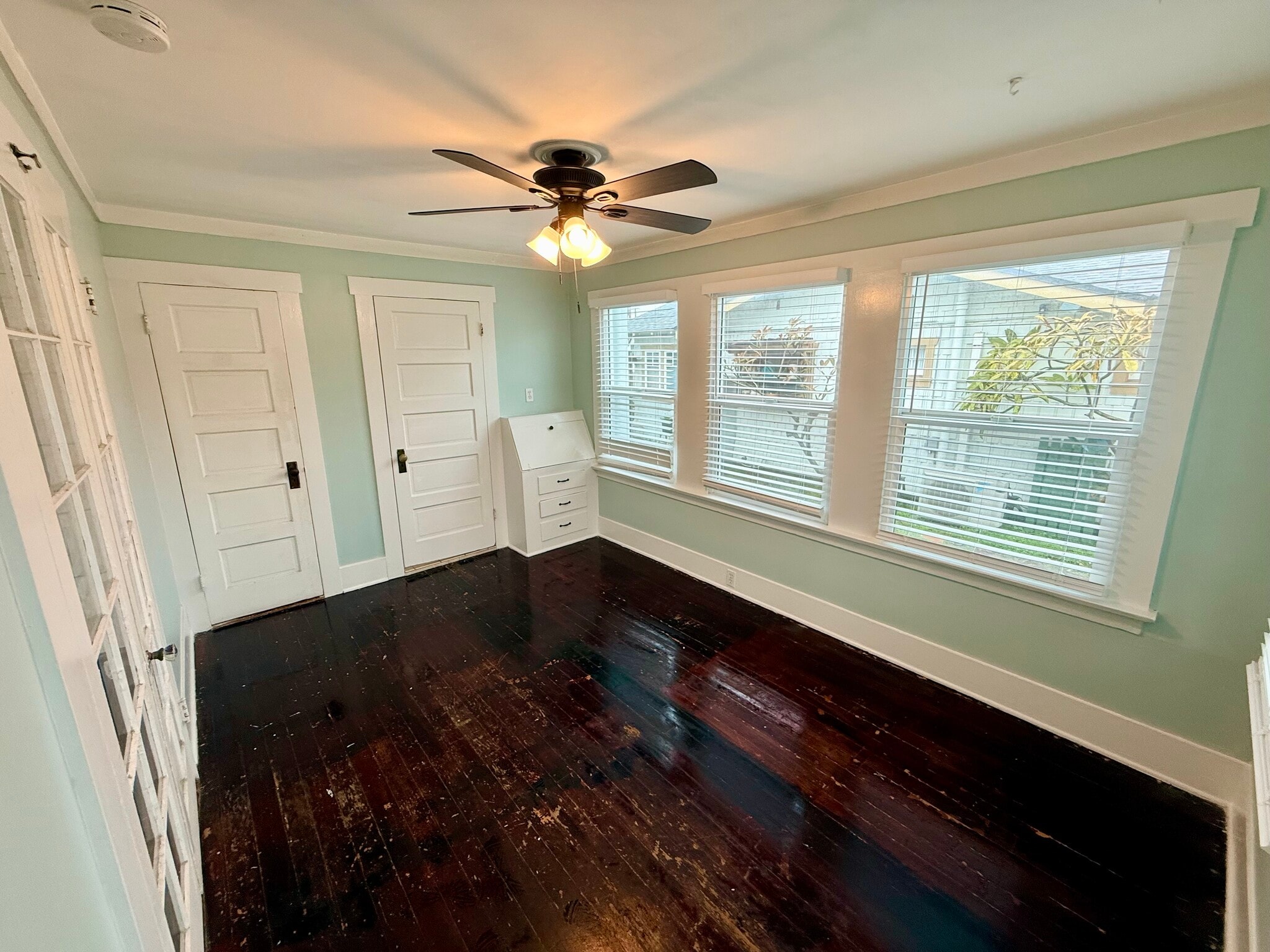 2nd Bedroom 1 - 308 E School St