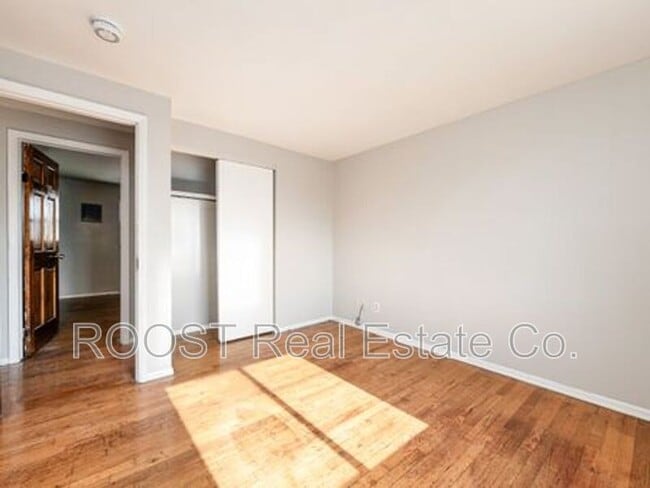 Building Photo - 780 Moon Rd