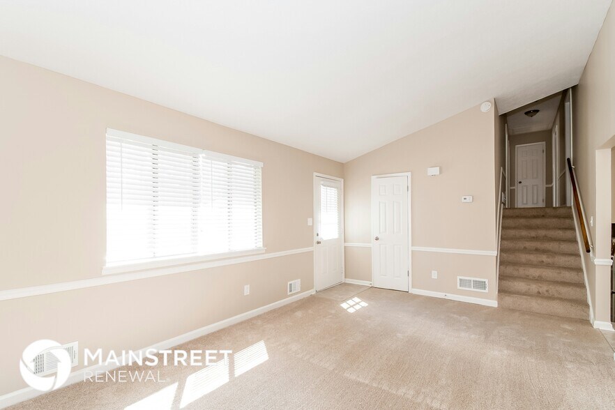 Building Photo - 2264 Rocklane Dr