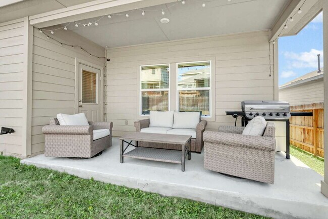 Building Photo - 10417 Mcintosh