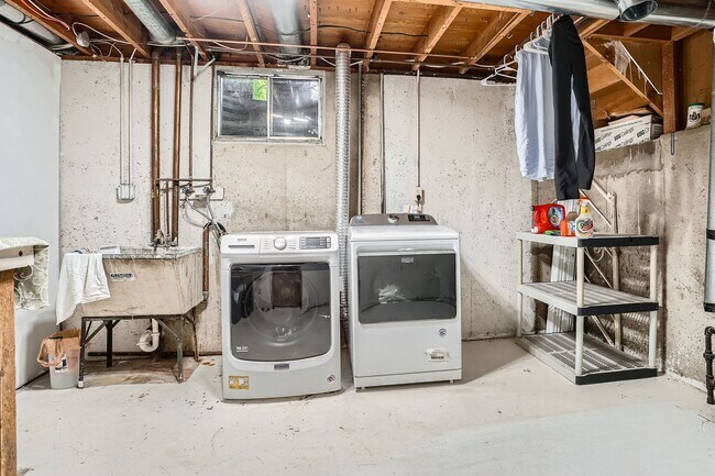 Building Photo - 4225 Eaton Ct