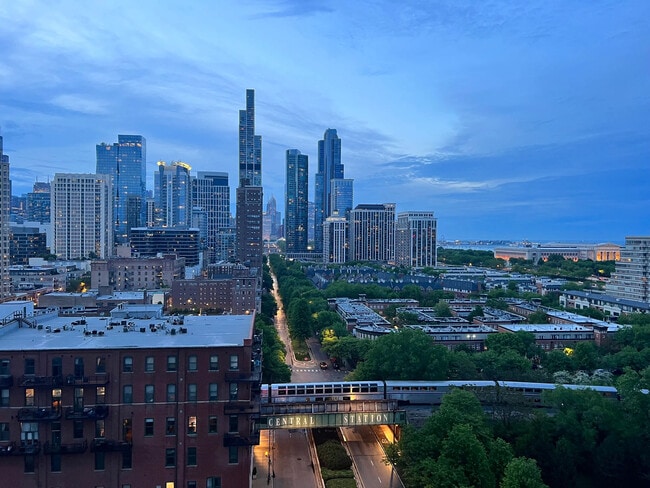 Building Photo - 1600 S Indiana Ave