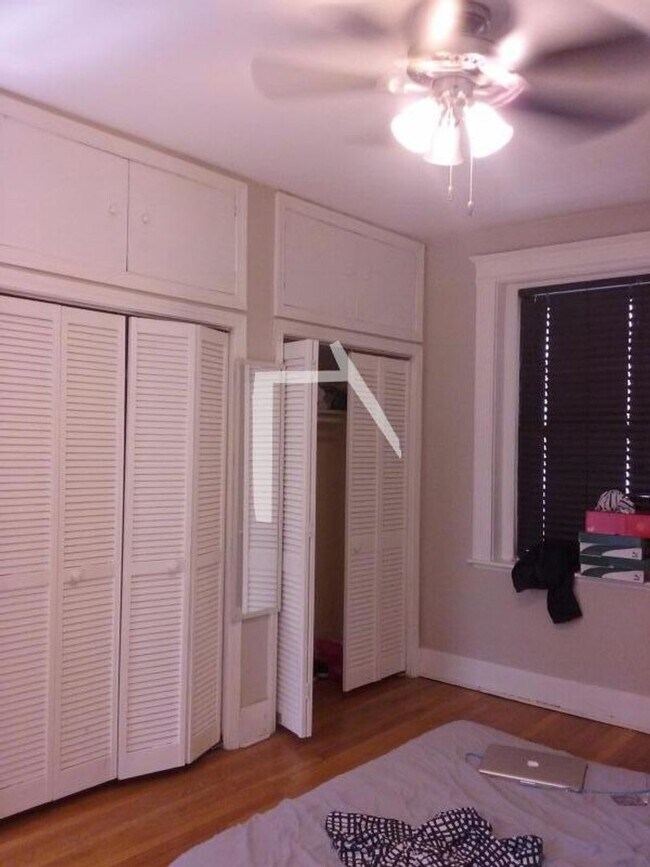 Building Photo - HOT ALLSTON LISTING!!!!!
