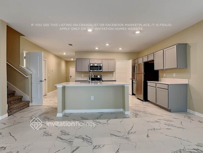 Building Photo - 4500 Holstein St