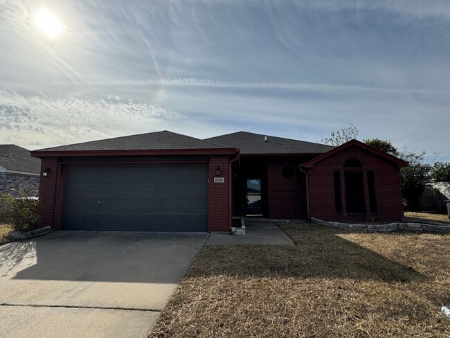 Primary Photo - 2008 Lava Ln