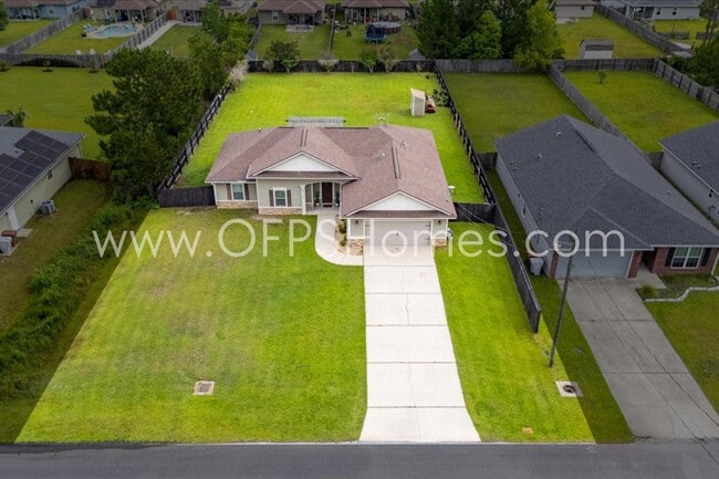 Building Photo - 8170 Tavira St