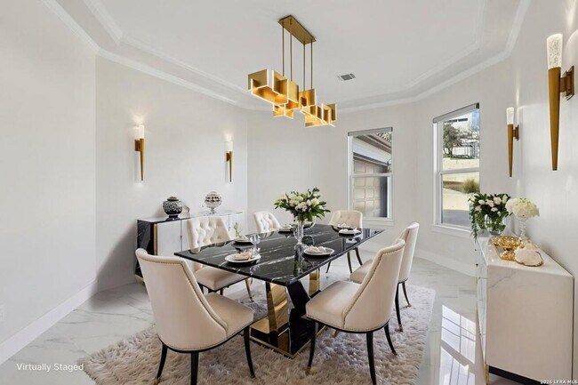 Building Photo - 10014 Ivory Canyon