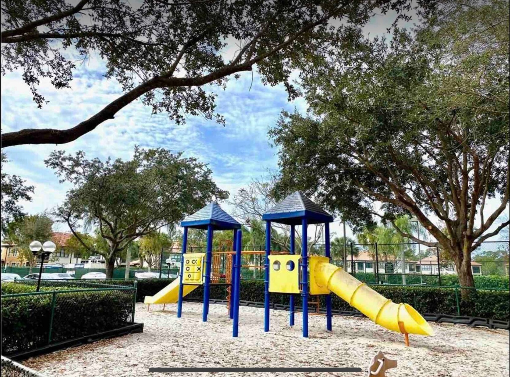 Building Photo - 1220 Reserve Way
