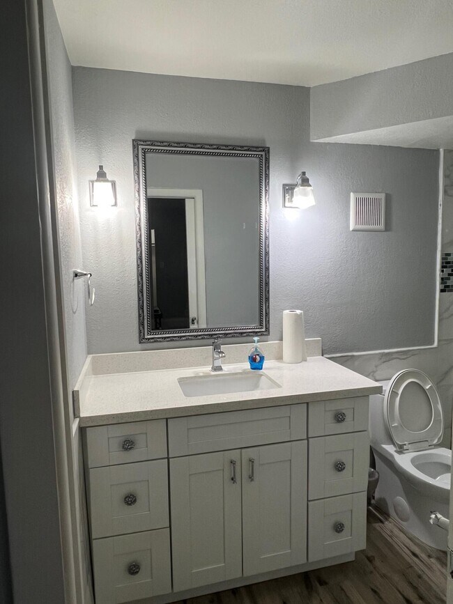 Building Photo - 3341 NW 47th Terrace