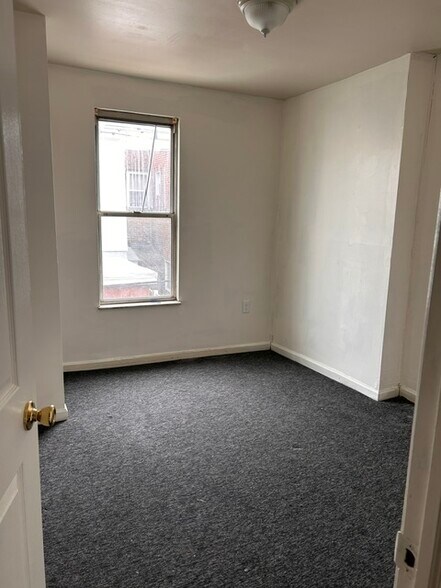 Bedroom 3 - 1914 Durfor St