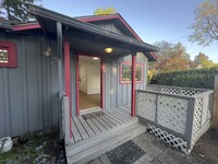 Building Photo - 1937 SE 139th Ave
