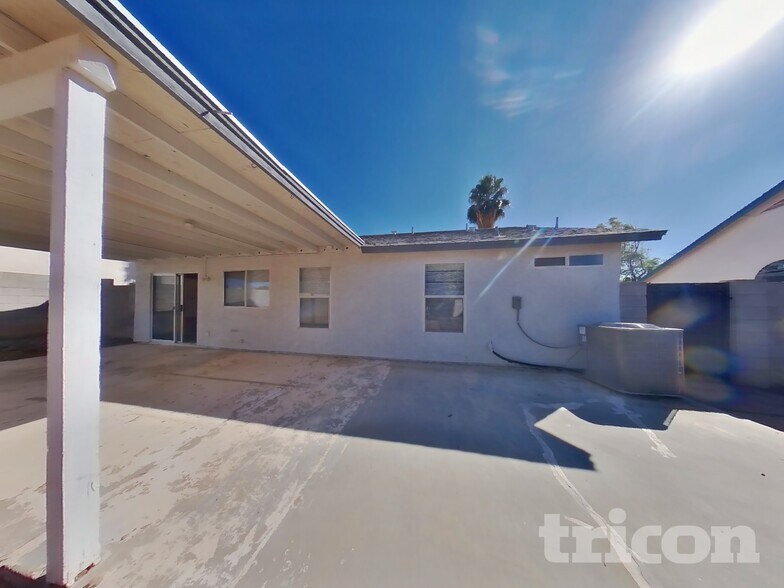 Building Photo - 3628 W Firehawk Dr