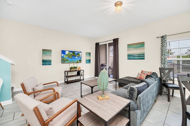 Building Photo - 780 Pebble Beach Dr