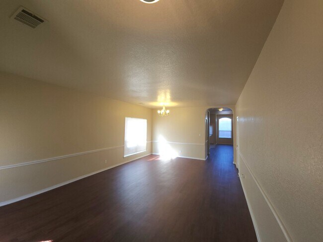 Building Photo - 21215 Encino Ash