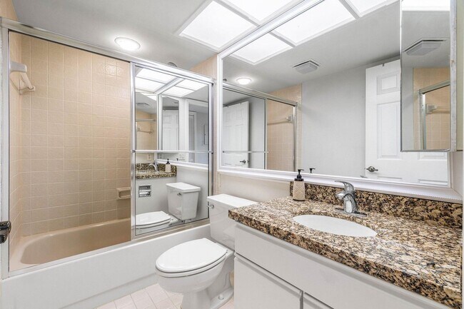 Building Photo - 6446 Aspen Glen Cir